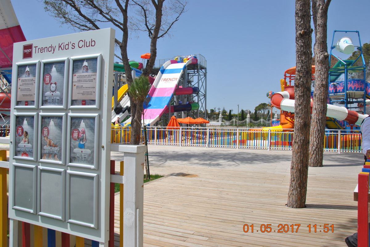 imagini hotel TRENDY LARA